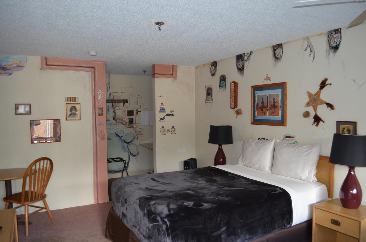 Deep Creek Motel Running Springs Екстер'єр фото