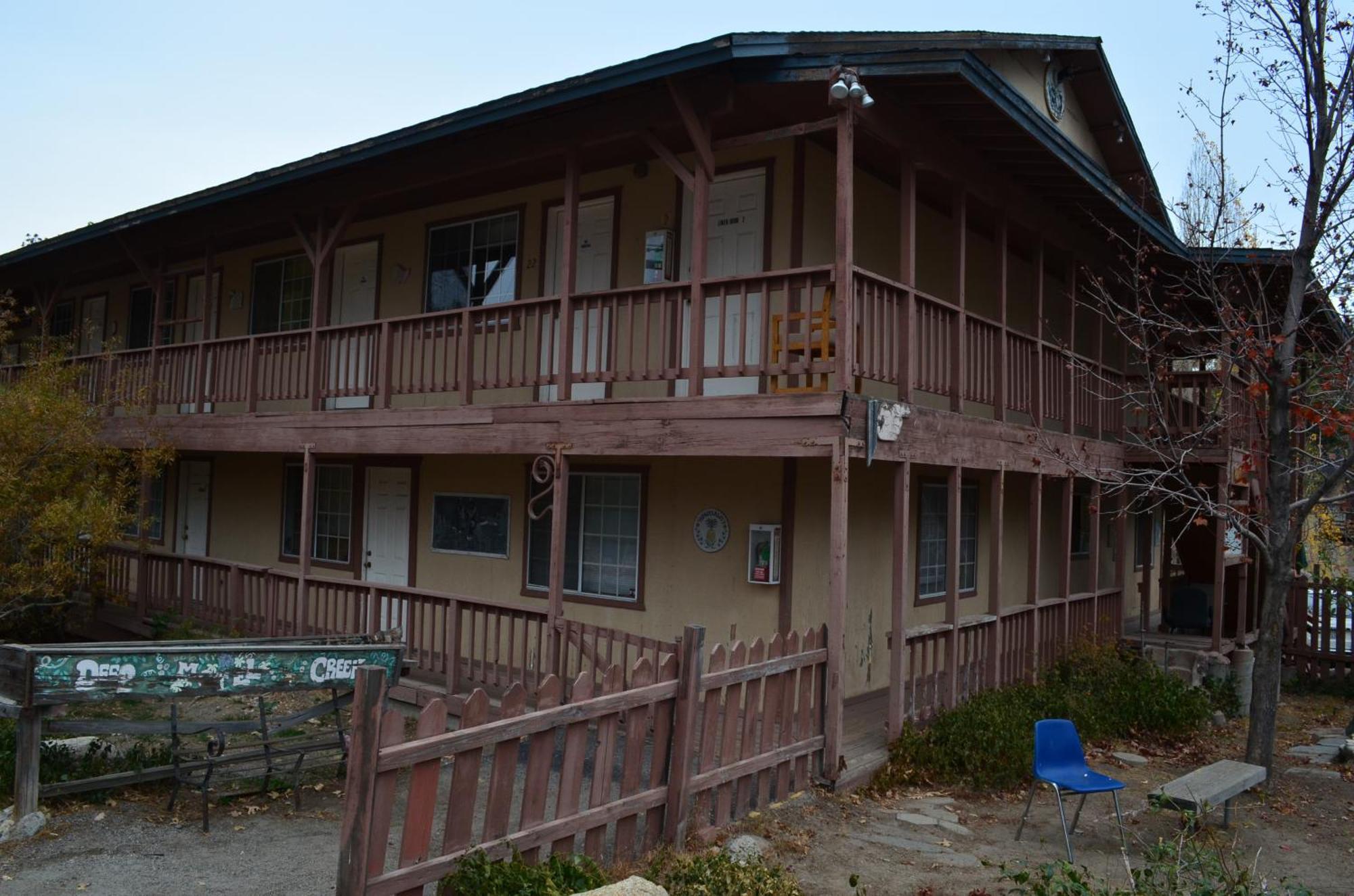 Deep Creek Motel Running Springs Екстер'єр фото