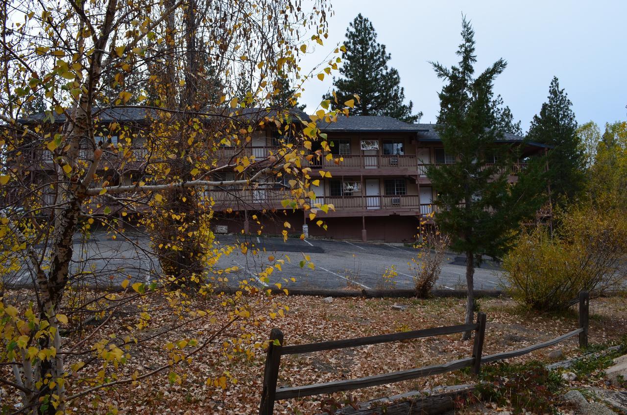 Deep Creek Motel Running Springs Екстер'єр фото