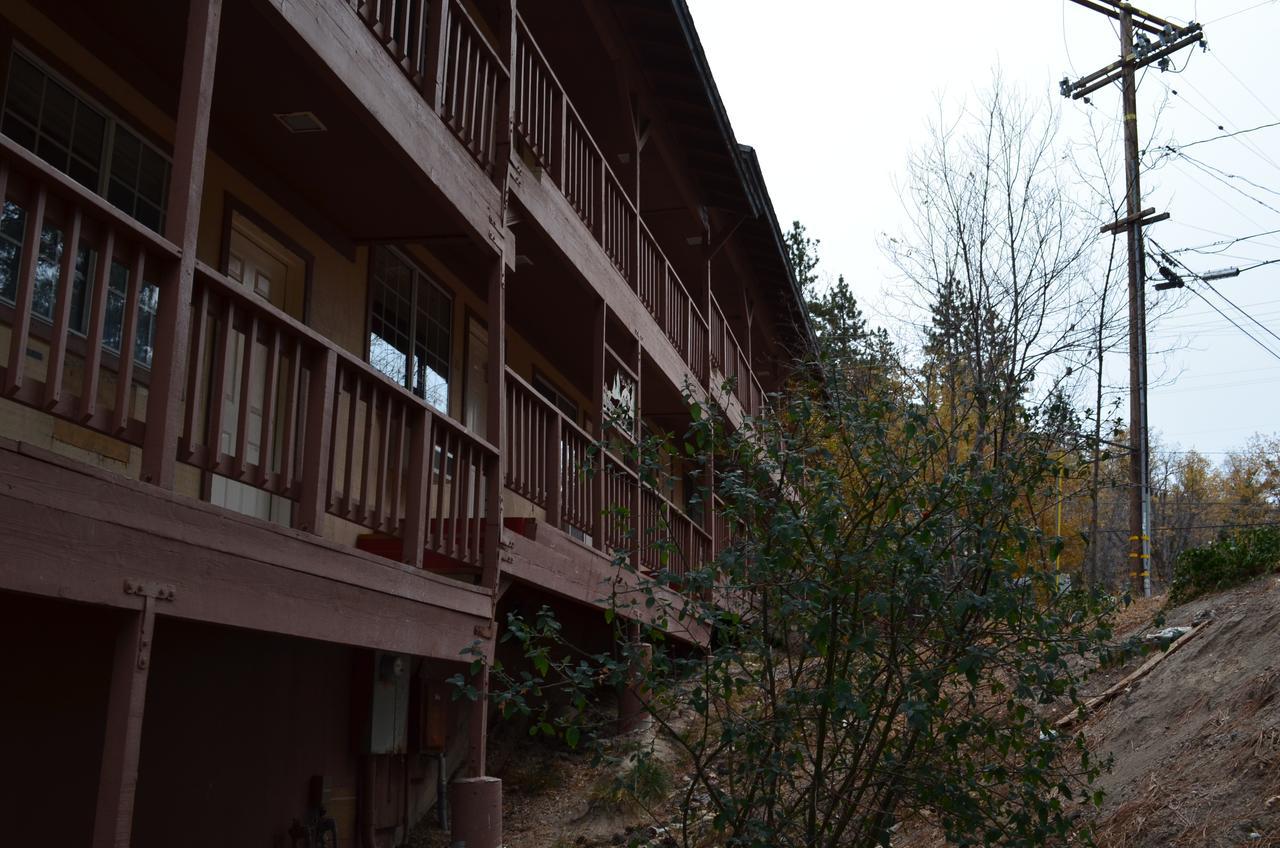 Deep Creek Motel Running Springs Екстер'єр фото